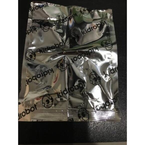 Kidrobot Dunny Endangered Series Frank Kozik 3" Walrus 2009 Vinyl Art Toy - Picture 12 of 12